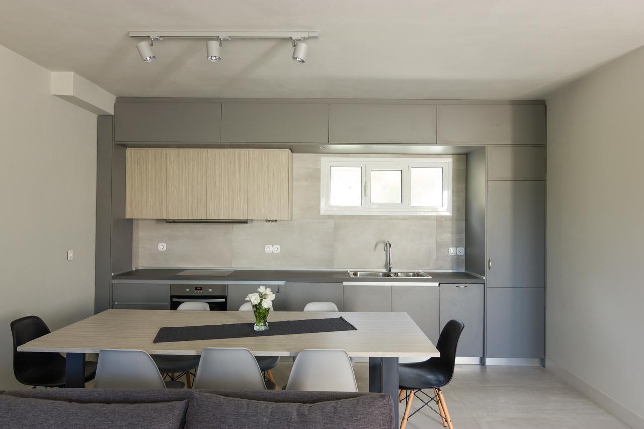 Amera - Troumpas Family Apartments Leonidio Ngoại thất bức ảnh