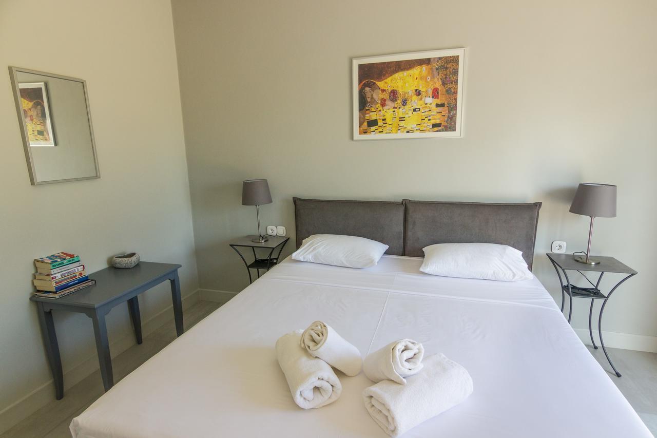 Amera - Troumpas Family Apartments Leonidio Ngoại thất bức ảnh