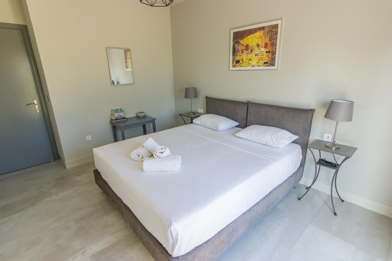 Amera - Troumpas Family Apartments Leonidio Ngoại thất bức ảnh