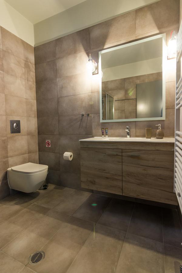 Amera - Troumpas Family Apartments Leonidio Ngoại thất bức ảnh